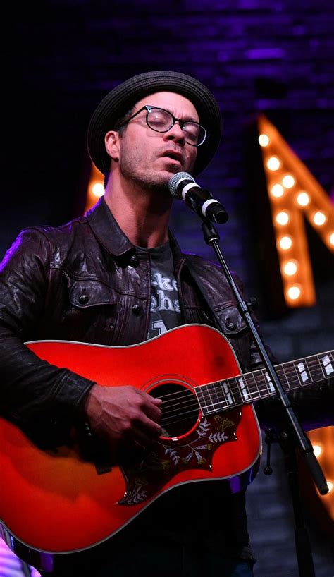 Amos lee tour - Mar 14, 2024 · Photo by Denise Guerin. Amos Lee filled out his itinerary with both 2024 spring and summer tour dates to go along with his previously announced trek with Indigo Girls in September. The... 
